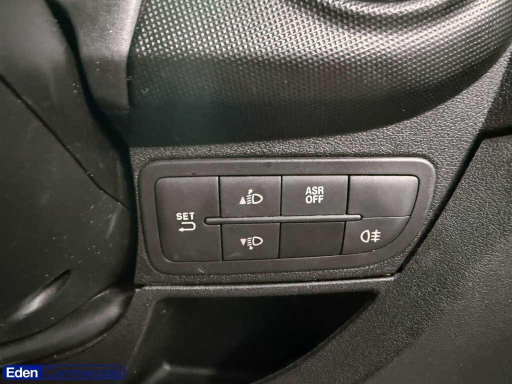 Fiat Fiorino 16V Multijet II Primo White #21