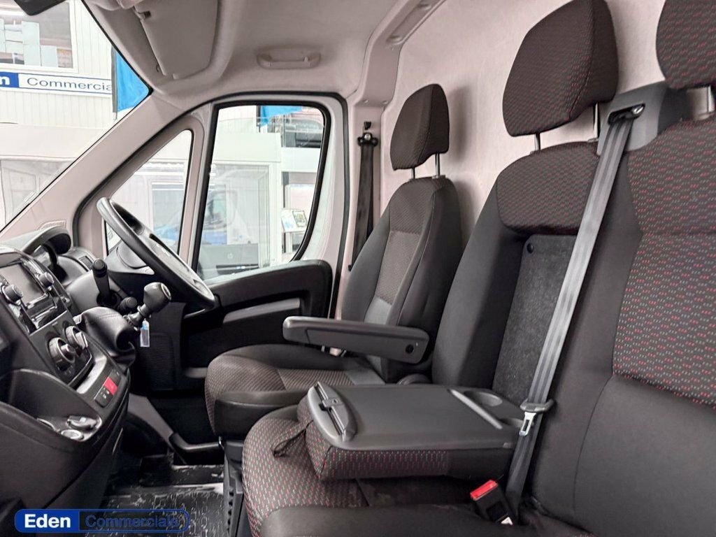Citroen Relay 2.2L Enterprise Edition White #6
