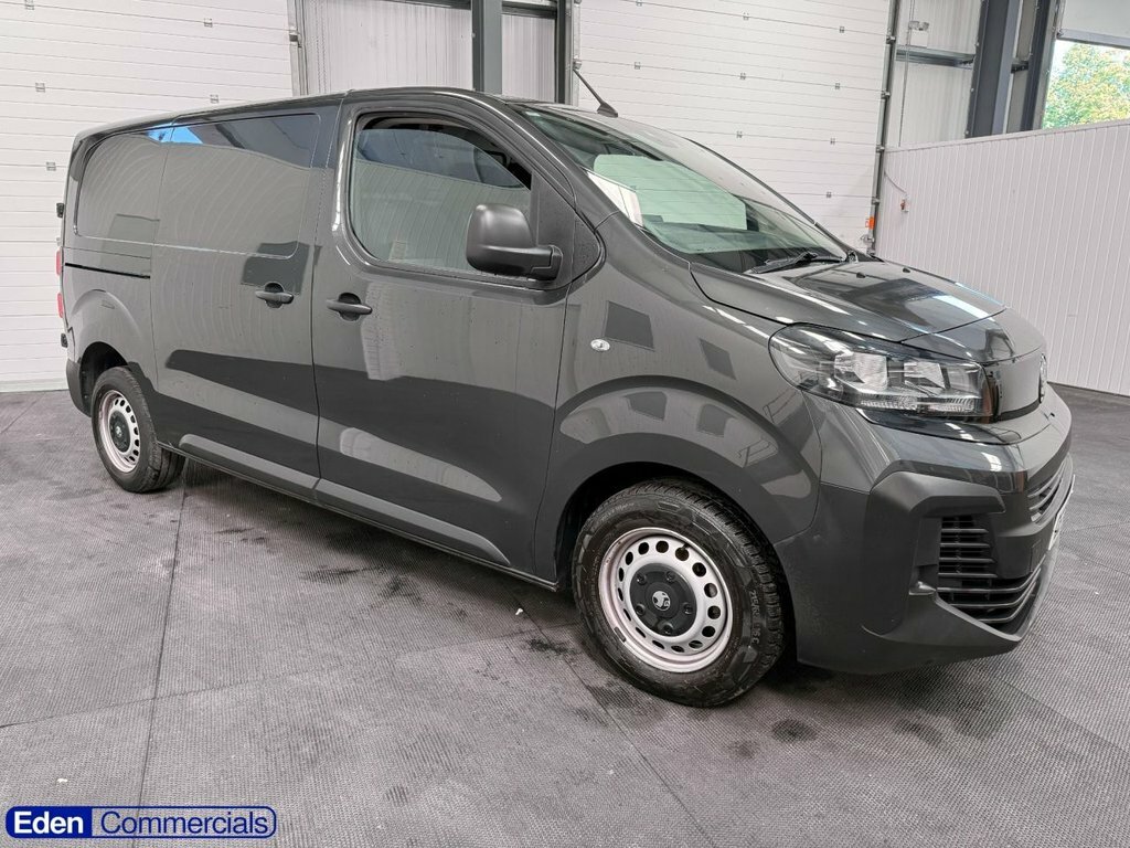Vauxhall Vivaro 1.5L Prime 6Dr Grey