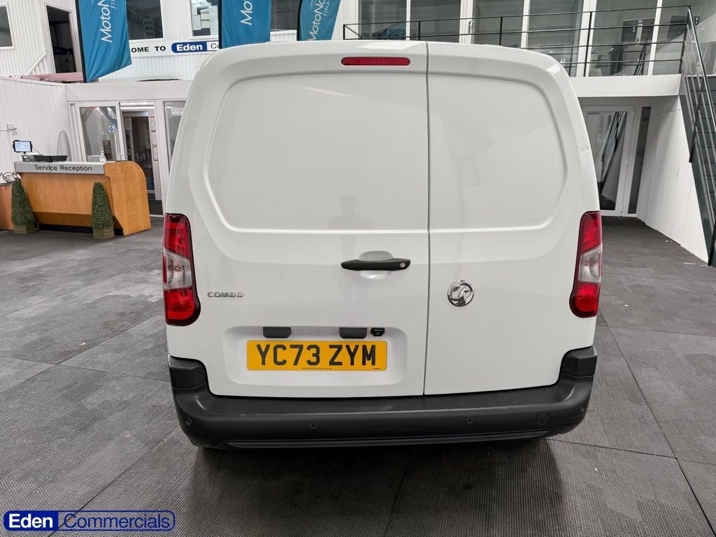 Vauxhall Combo 1.5L Prime White #6