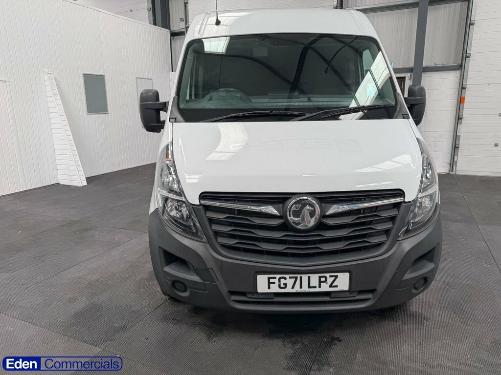 Vauxhall Movano 2.3L Edition White #2