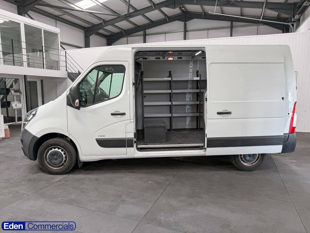 Vauxhall Movano 2.3L Edition White #4