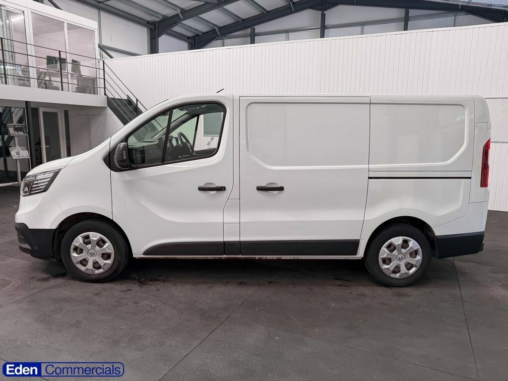 Renault Trafic Combi Van 2.0 Dci Blue 30 Sport Crew Van Lwb Euro Black #7