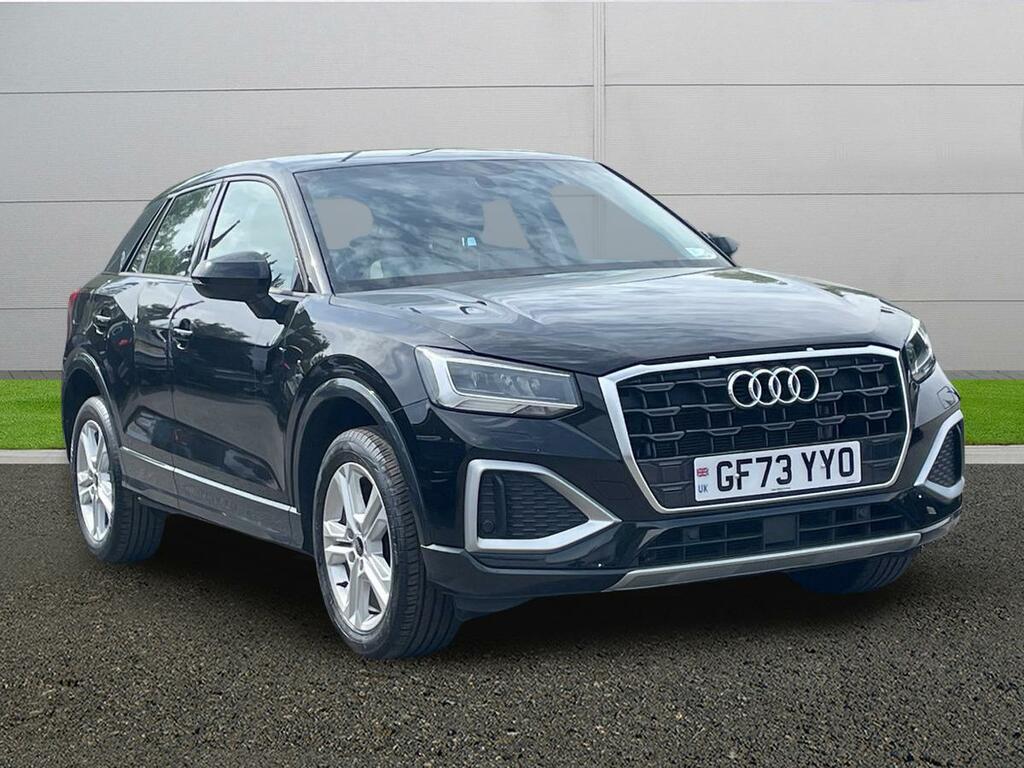 Audi Q2 Sport Black