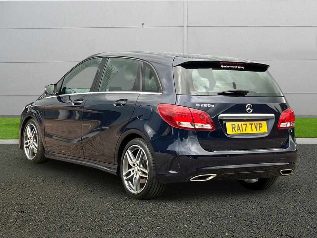 Mercedes-Benz B Class Amg Line Blue #5