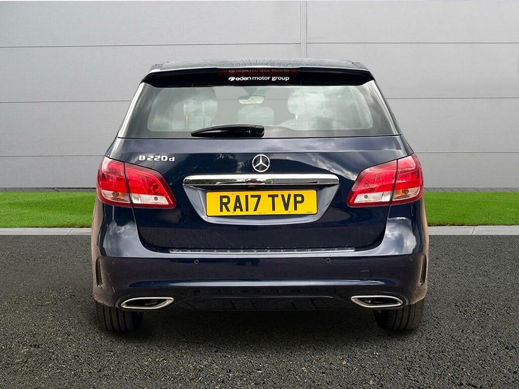 Mercedes-Benz B Class Amg Line Blue #6