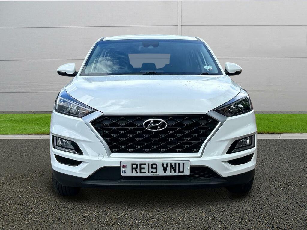 Hyundai Tucson S Connect RE19VNU White #2
