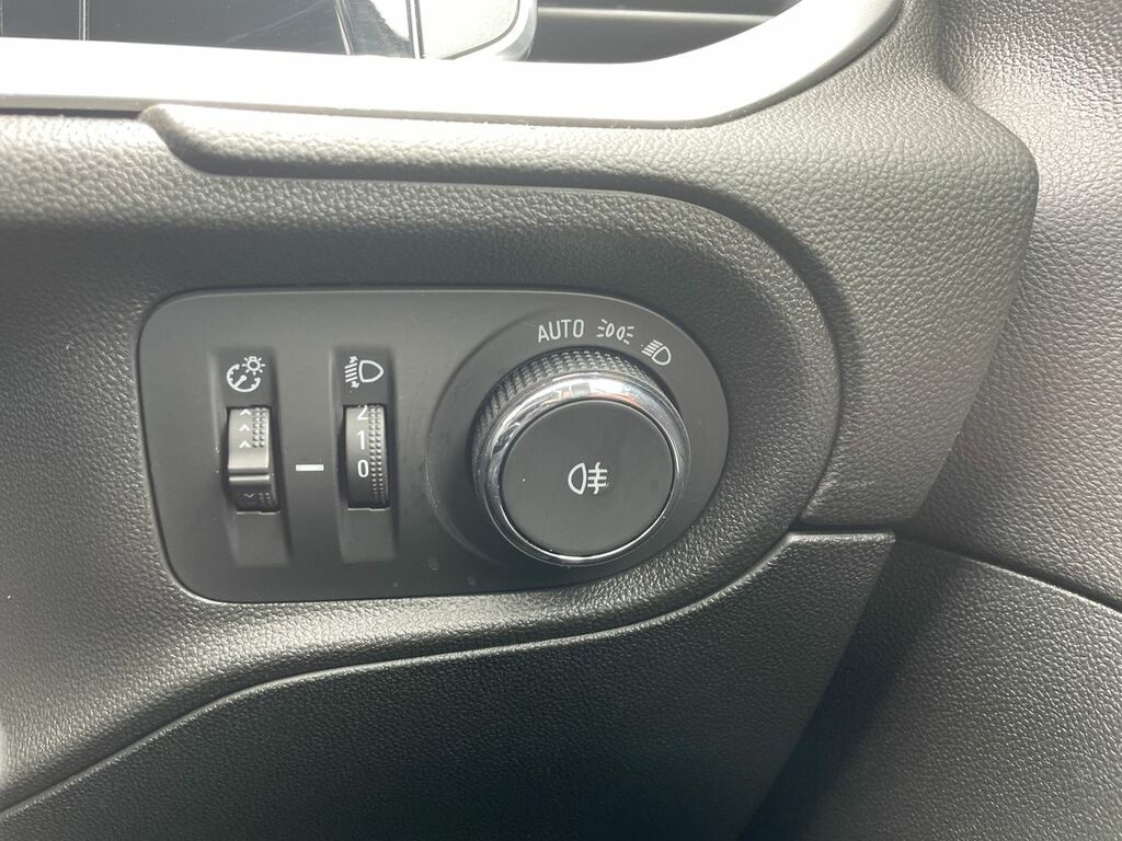 Vauxhall Grandland 1.6L Gs Line Black #25