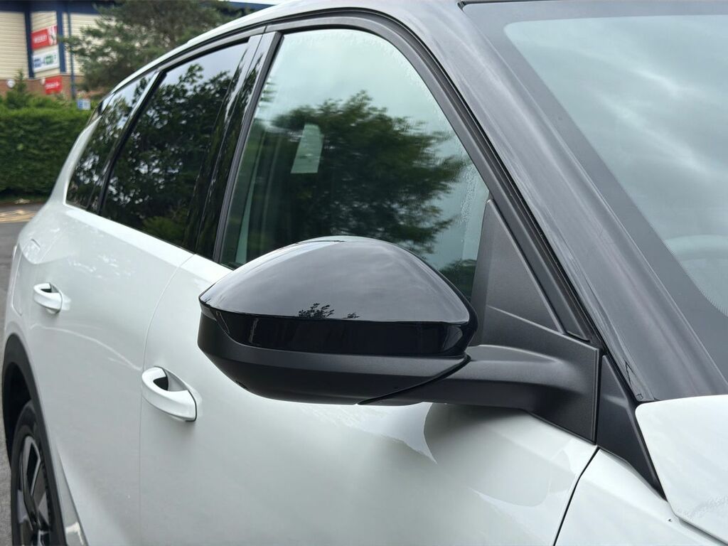 Vauxhall Grandland 157Kw Ultimate 73Kwh Panoramic Roof 202 White #22