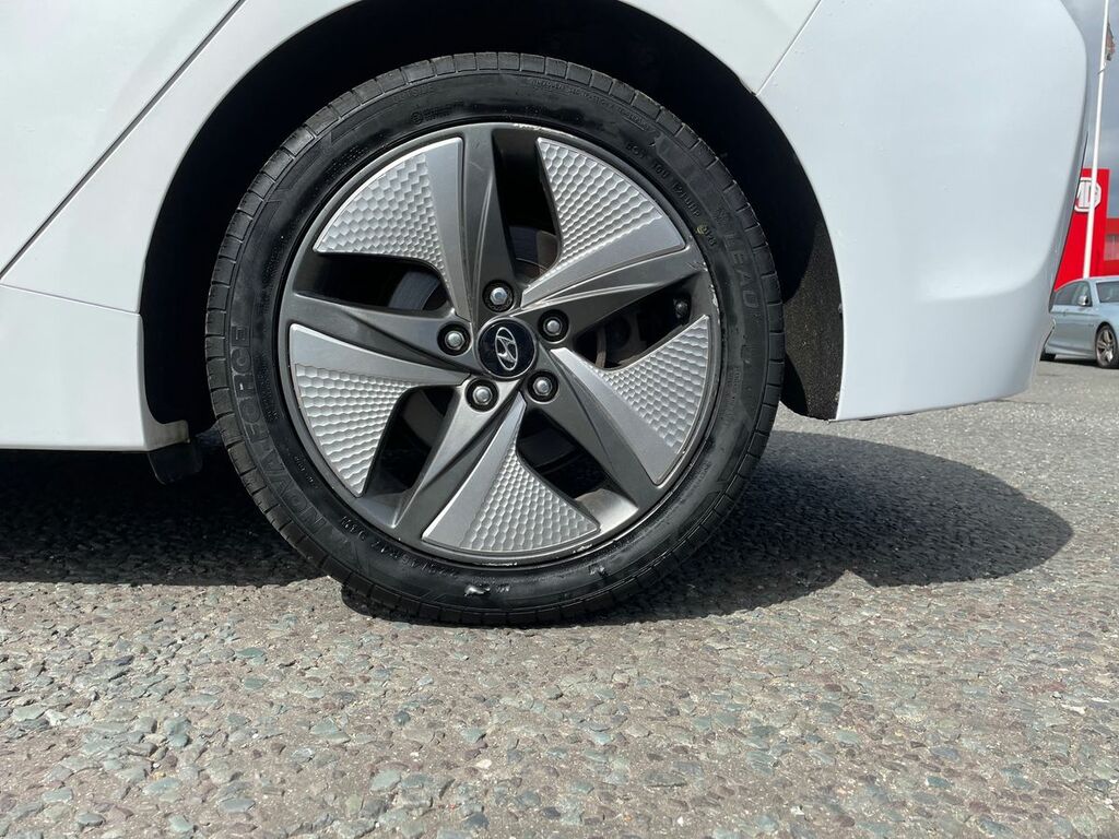 Hyundai Ioniq Ioniq Premium Fhev S-a Silver #9