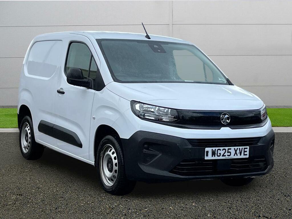 Vauxhall Combo Prime White