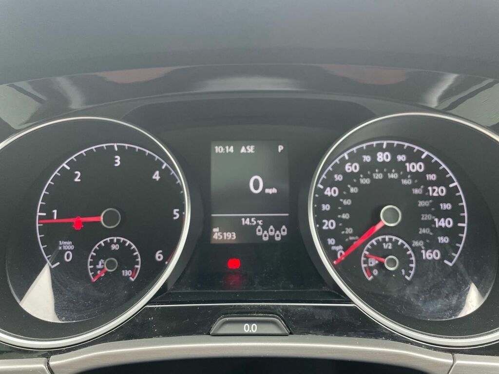 Volkswagen Touran 1.6 Tdi 115 Se Family Dsg  #14