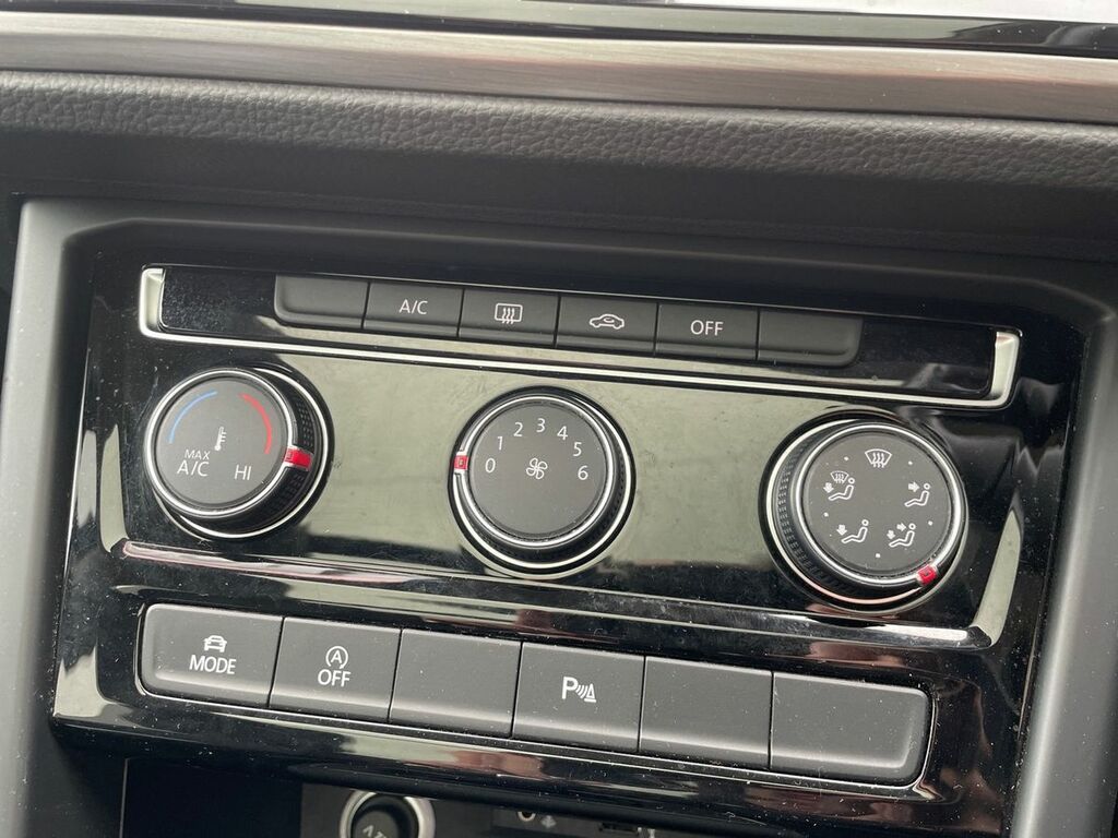 Volkswagen Touran 1.6 Tdi 115 Se Family Dsg  #18