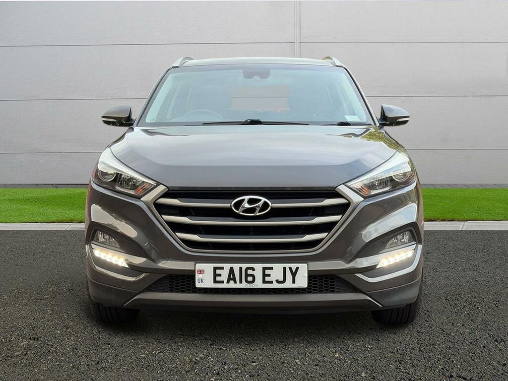 Hyundai Tucson Se Grey #2