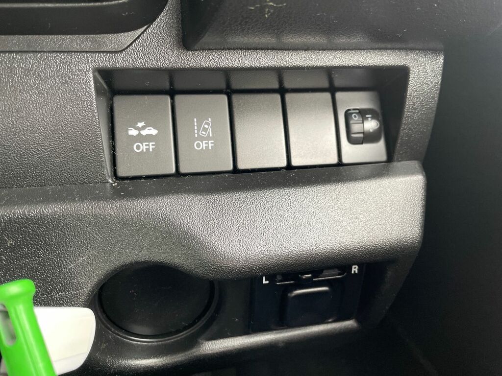 Suzuki Jimny Suv #25