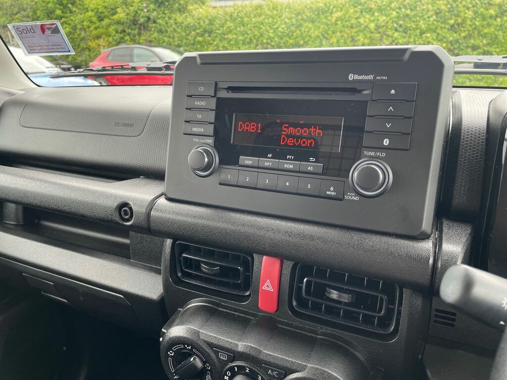 Suzuki Jimny Suv #18