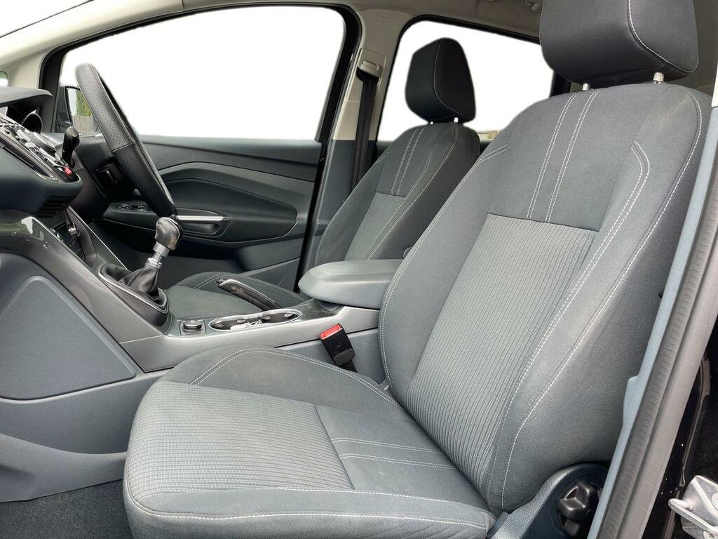 Ford C-Max Titanium Silver #10