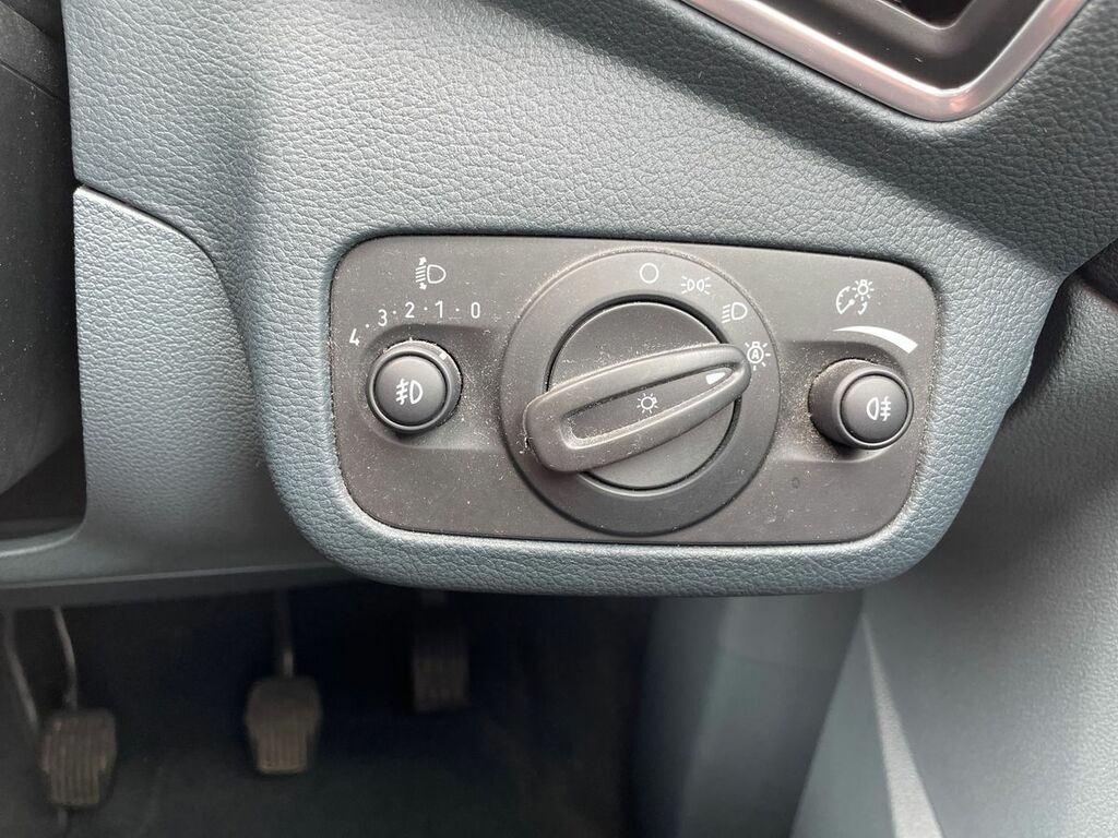 Ford C-Max Titanium Silver #23