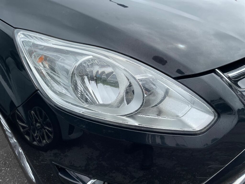 Ford C-Max Titanium Silver #21