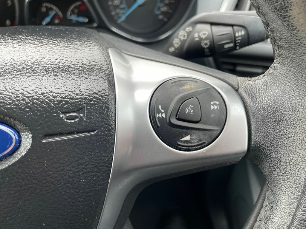 Ford C-Max Titanium Silver #17