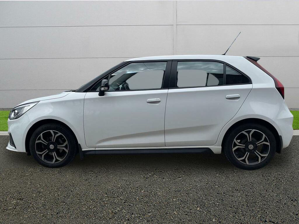 MG MG3 Excite White #4