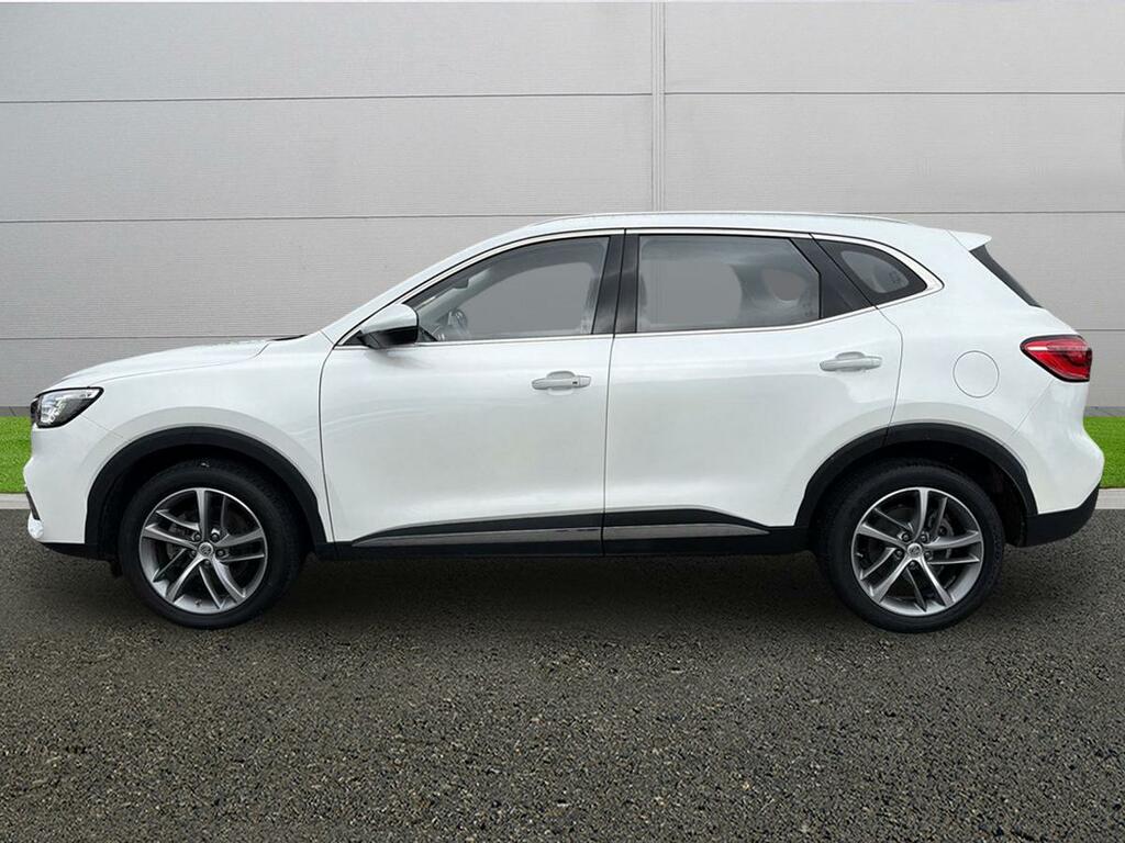 MG HS Excite White #4