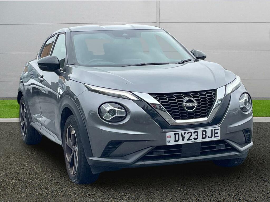 Nissan Juke N-connecta Grey