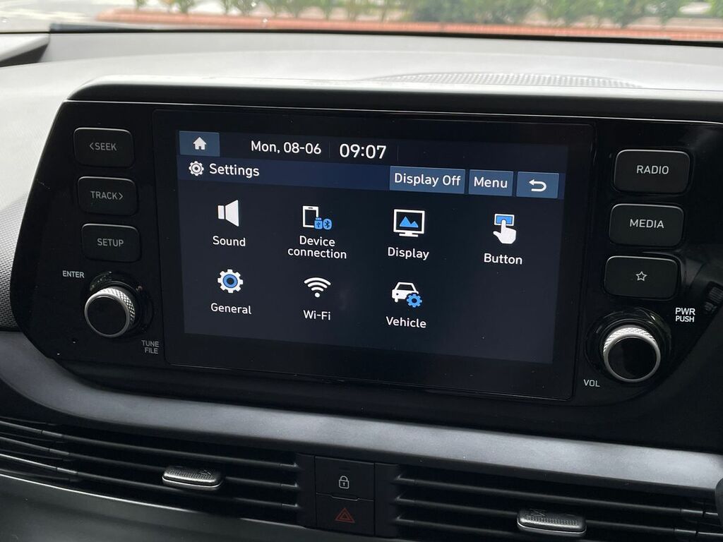 Hyundai Bayon Se Connect Black #27