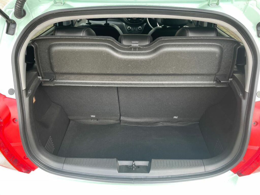 Vauxhall Viva Se White #12