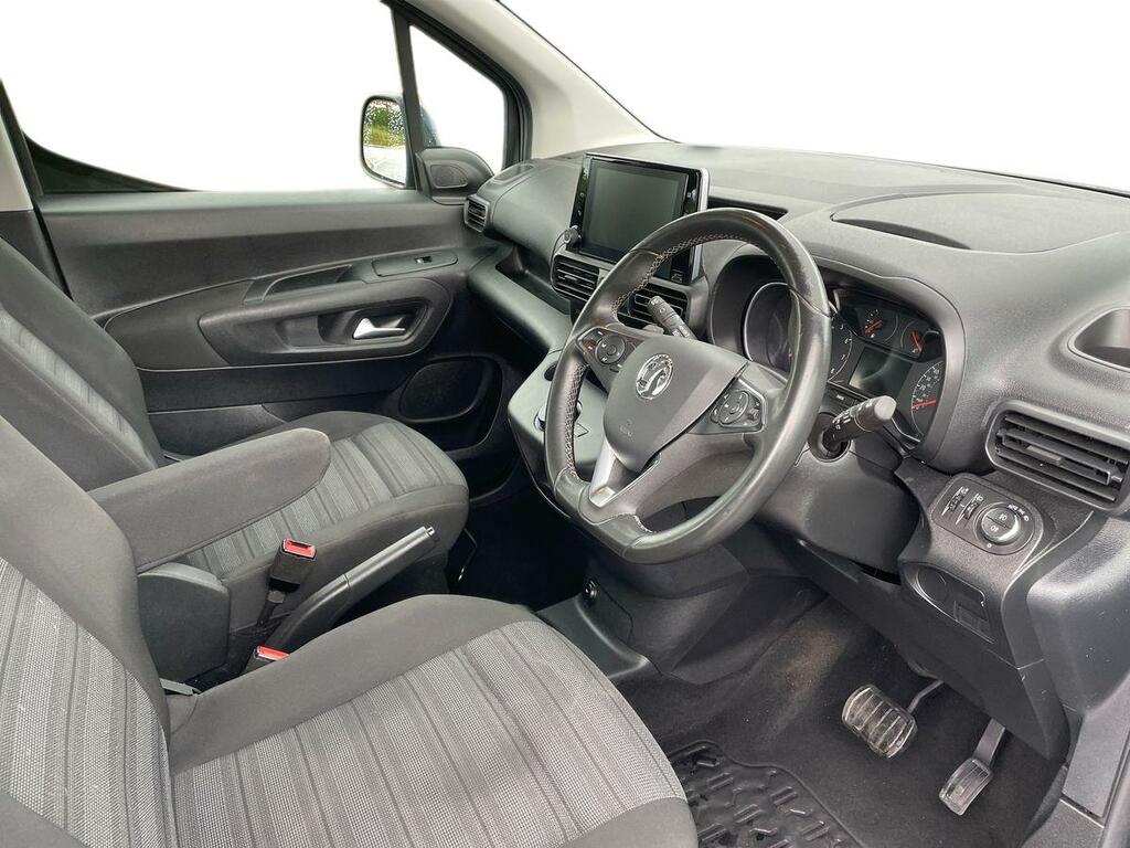 Vauxhall Combo Life Energy Black #15