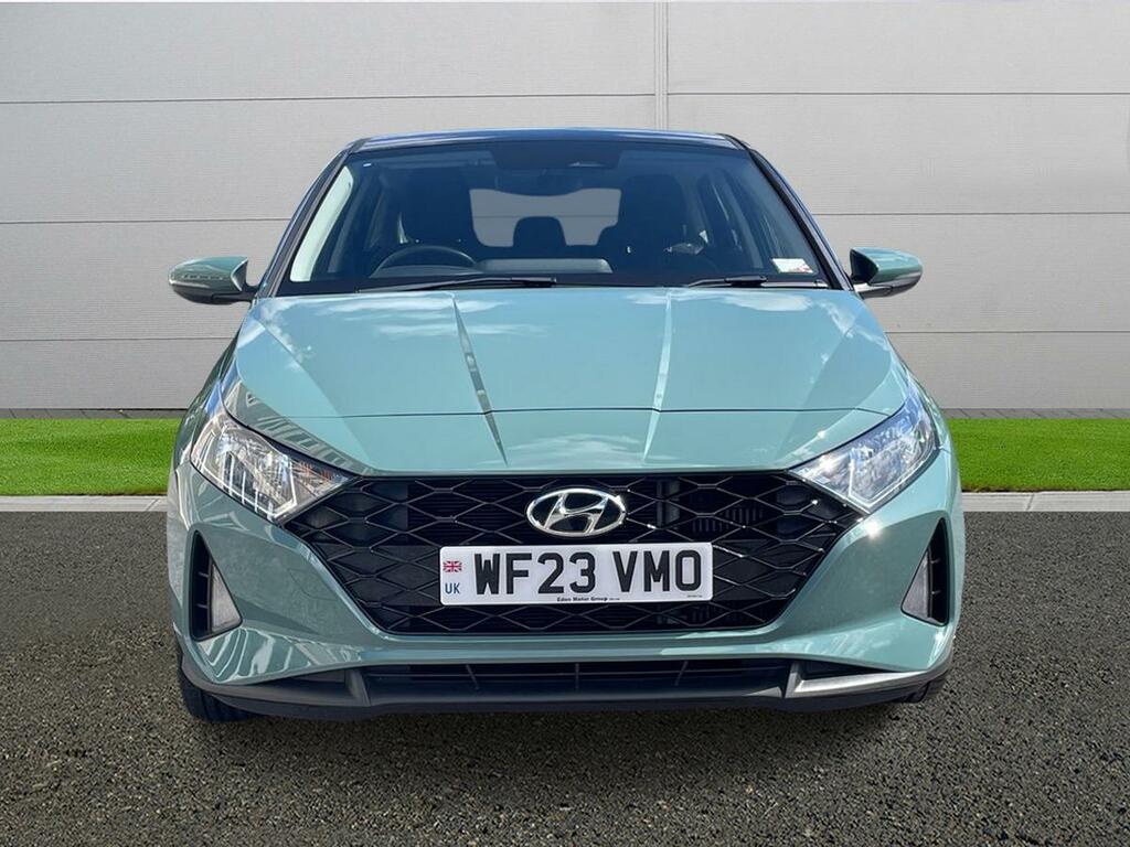 Hyundai I20 Se Connect Green #2