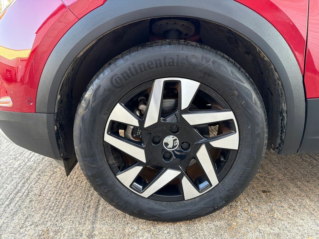 Vauxhall Mokka-e Suv White #9
