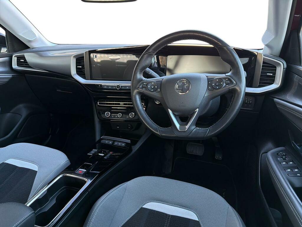 Vauxhall Mokka-e Suv White #15