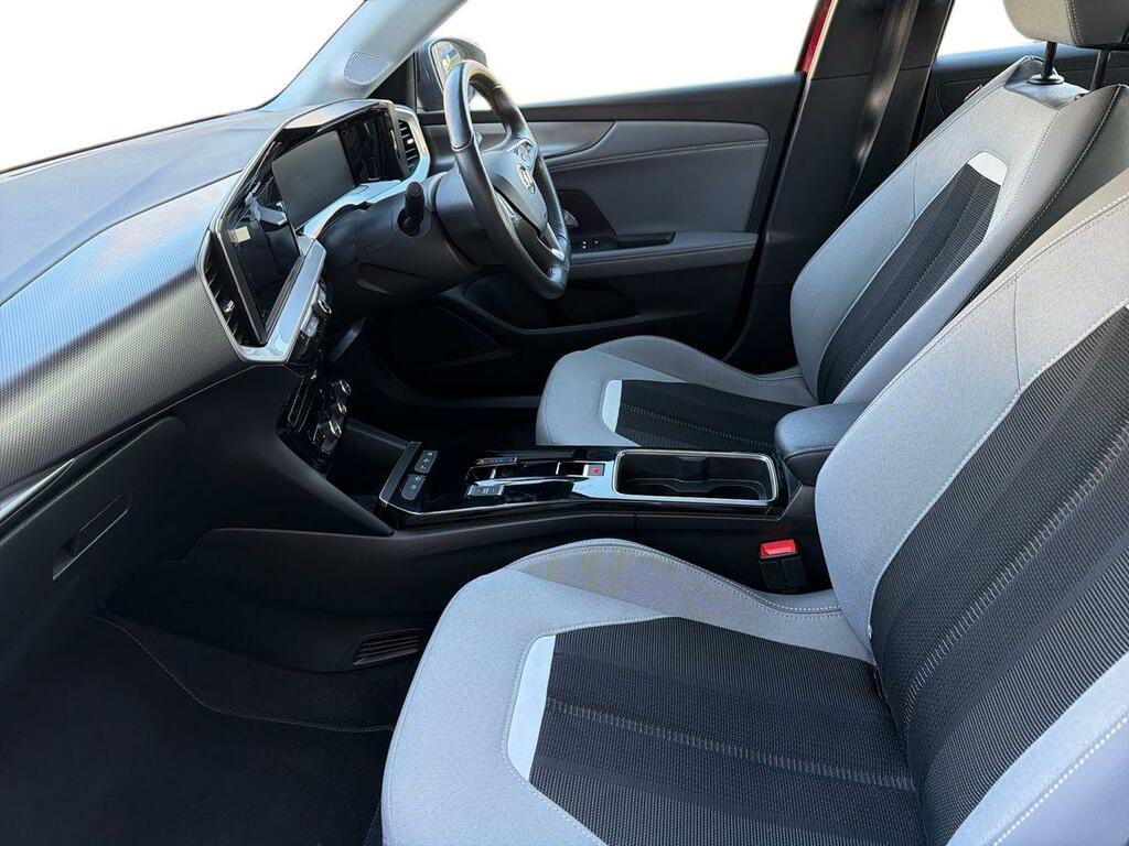 Vauxhall Mokka-e Suv White #10
