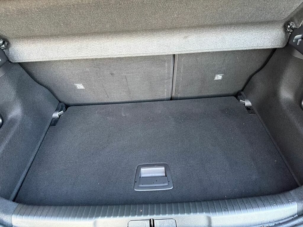 Vauxhall Mokka-e Suv White #12
