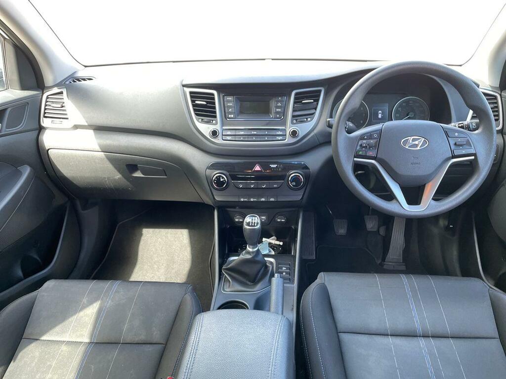 Hyundai Tucson Grey #13