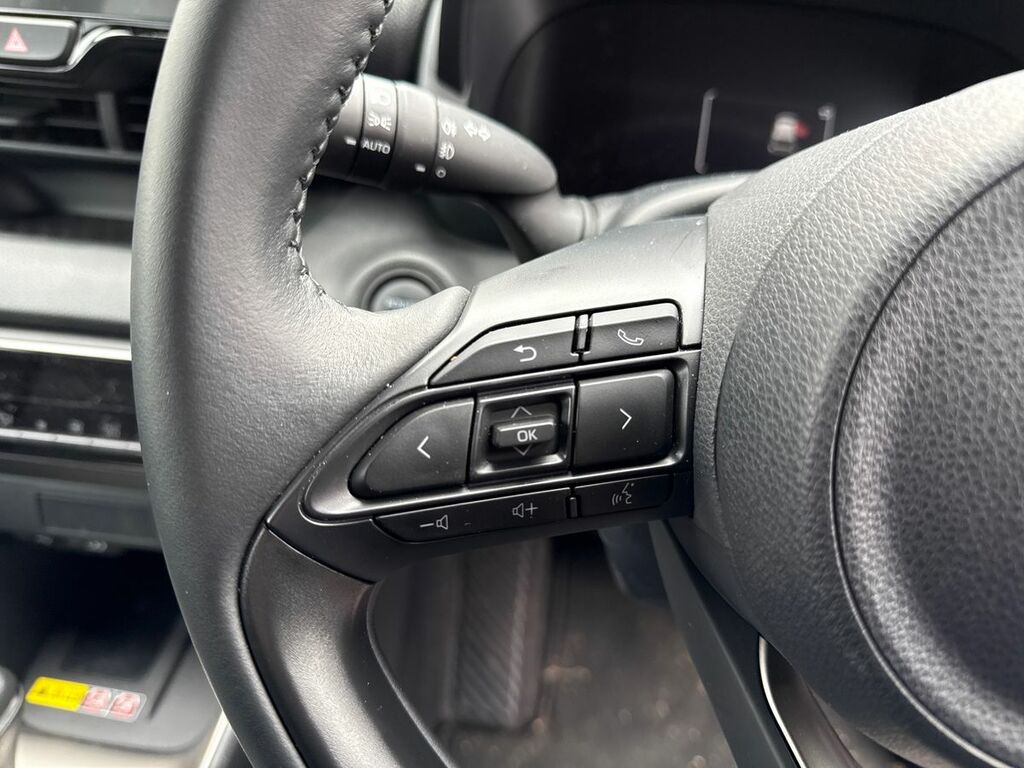 Mazda 2 1.5I Hybrid Exclusive Line Cvt Silver #16