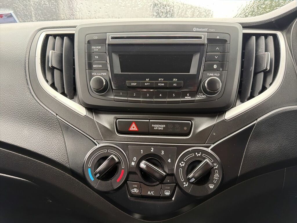 Suzuki Baleno  White #18