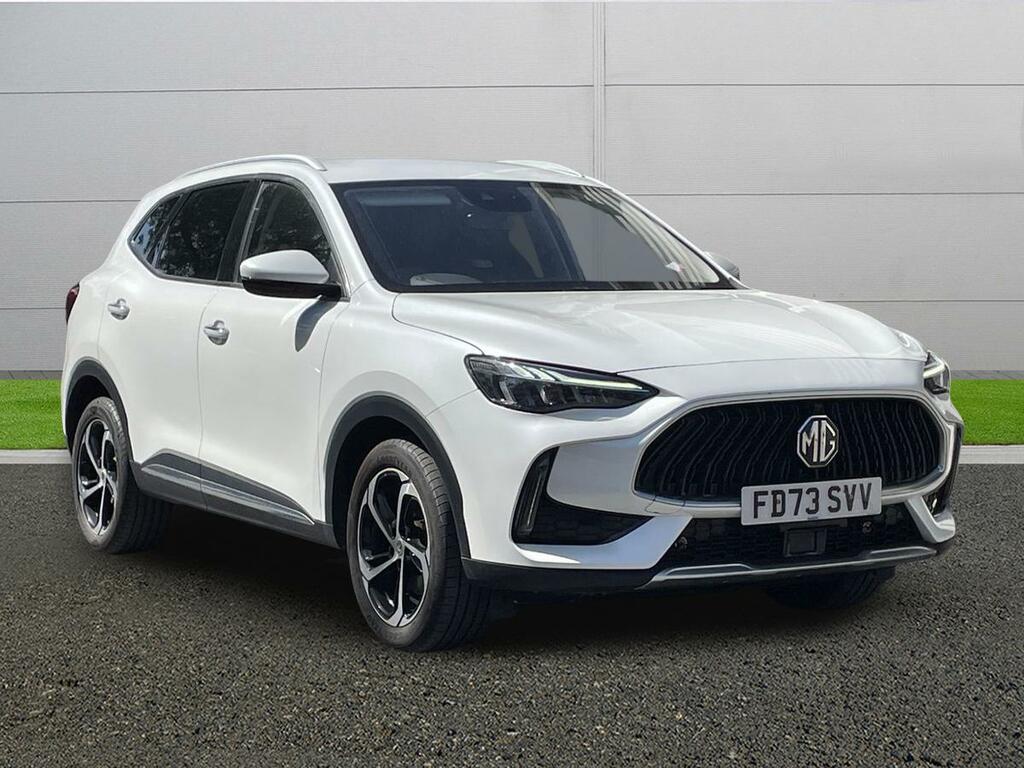 MG HS Trophy White