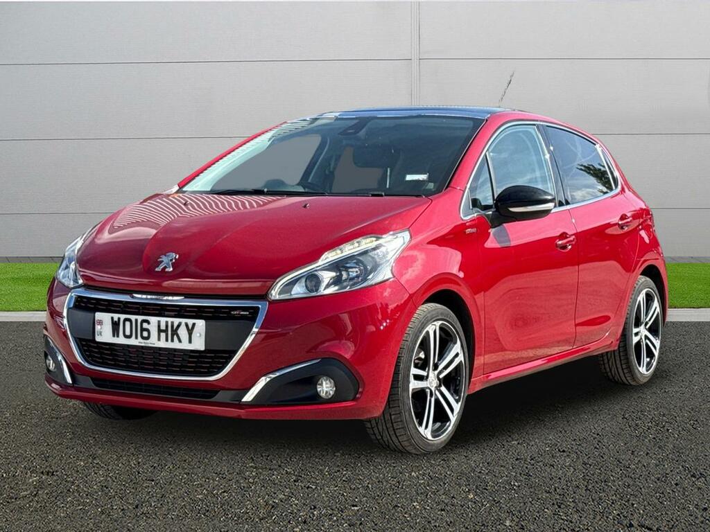 Peugeot 208 Gt Line Red #3