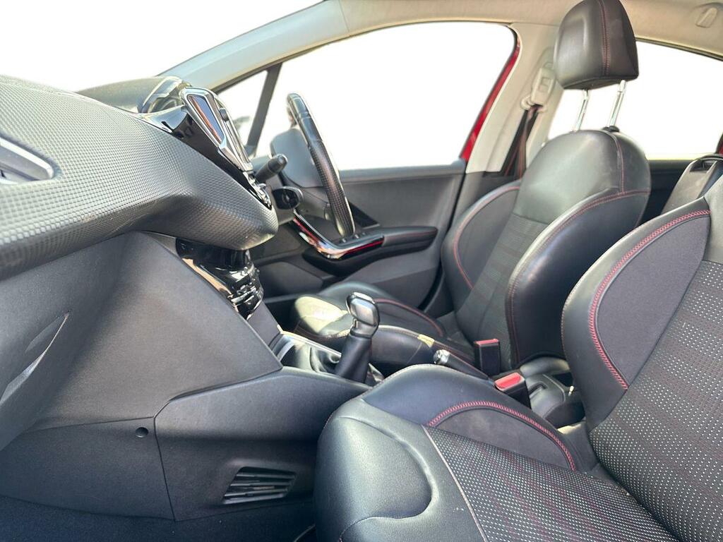 Peugeot 208 Active White #10
