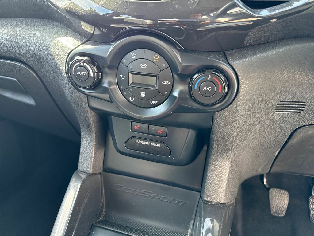 Ford Ecosport Titanium Silver #18