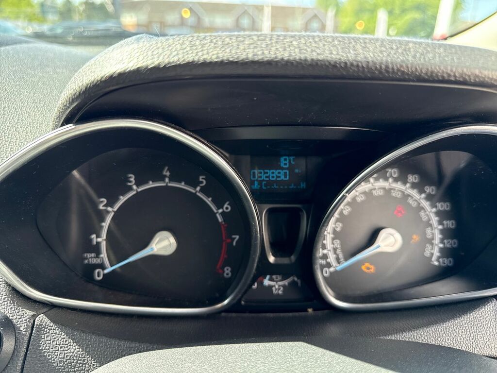 Ford Ecosport Titanium Silver #14