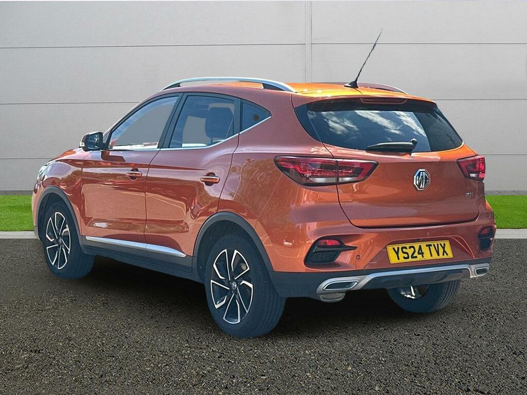 MG ZS Exclusive Orange #5
