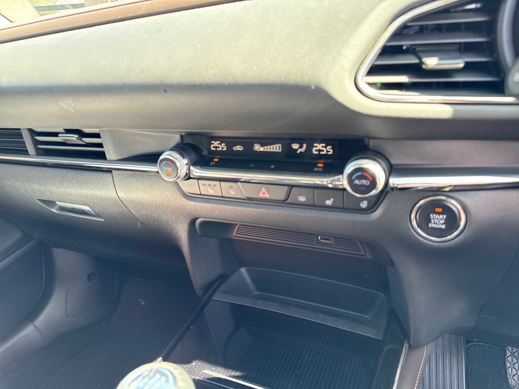 Mazda CX-30 2.0 E-skyactiv G Mhev Se-l White #18