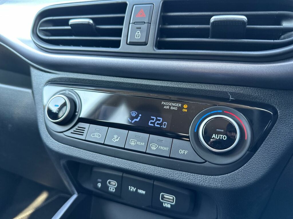 Hyundai I10 Advance Blue #18