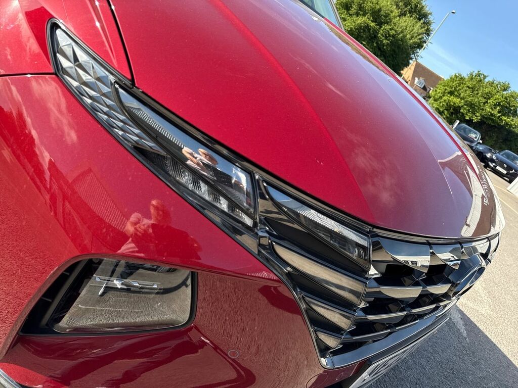 Hyundai Tucson Ultimate Red #21