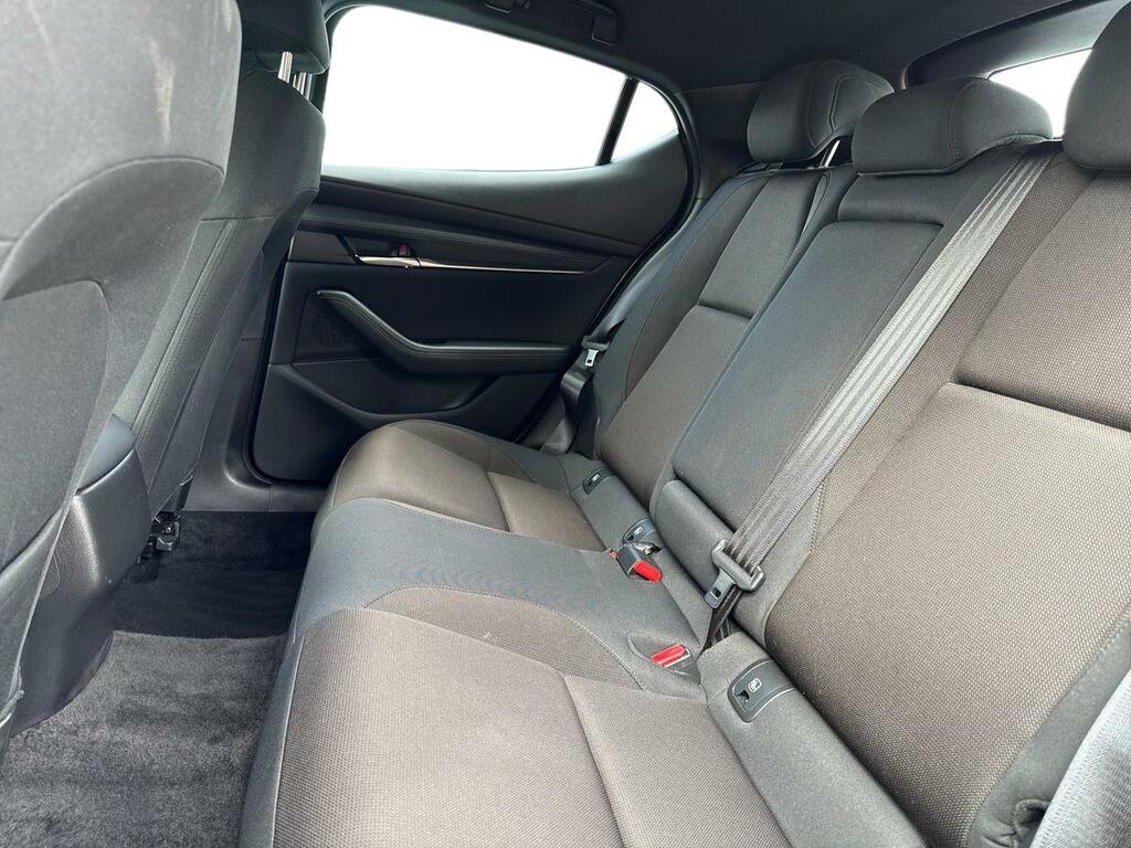 Mazda 3 2.0 E-skyactiv-x Mhev Takumi Hatchback Red #11