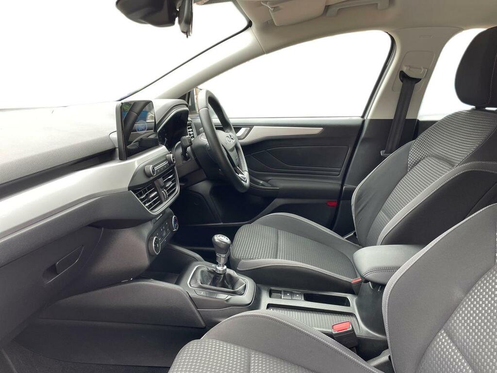 Ford Focus 1.0 L Ecoboost Titanium 6Spd 125Ps Black #10