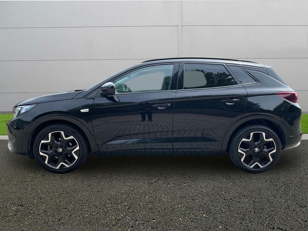 Vauxhall Grandland Ultimate Black #4